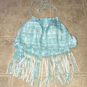 Never worn super cute bikini top!!